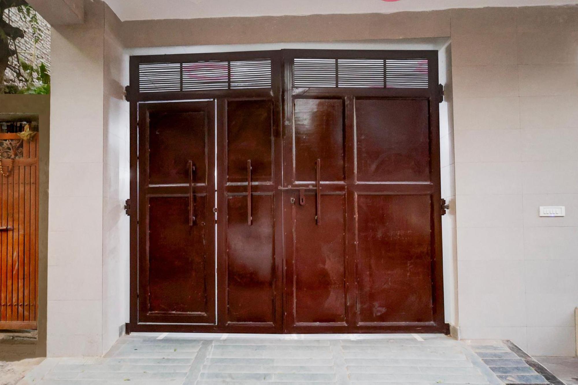 Hotel The Arrow Near Paschim Vihar Delhi  Exterior foto