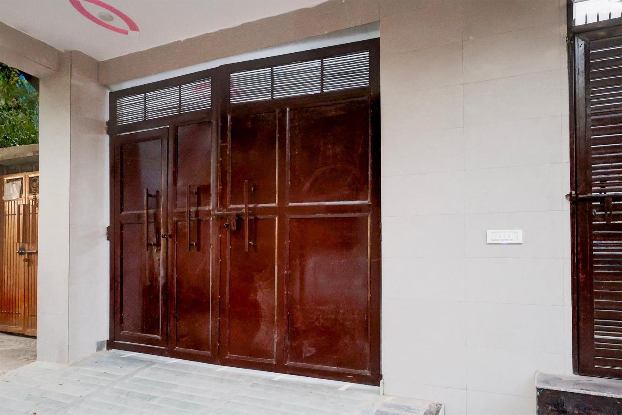 Hotel The Arrow Near Paschim Vihar Delhi  Exterior foto